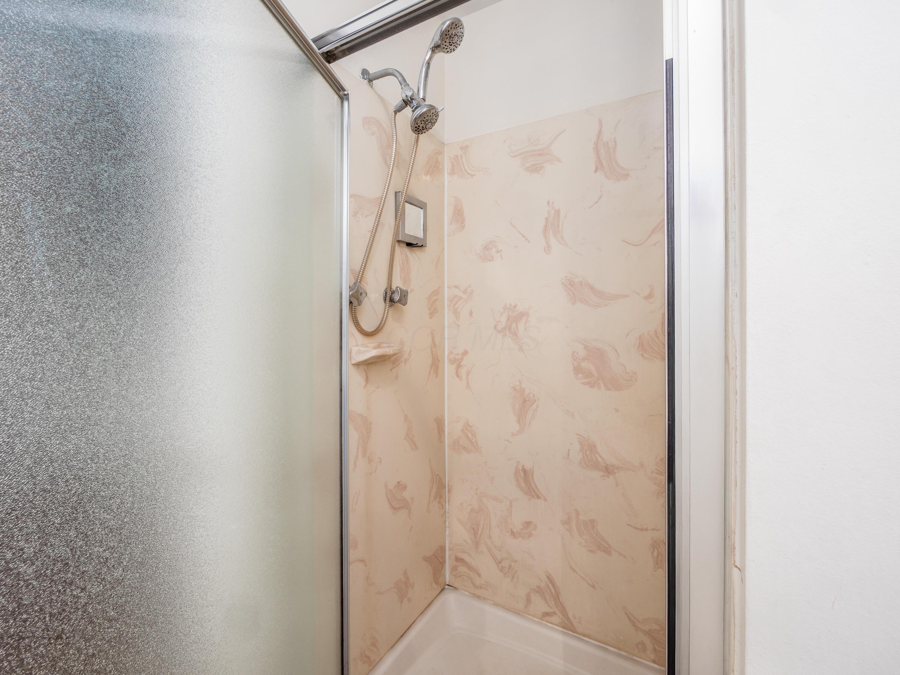 975 Kennington Avenue, Columbus, Ohio image 23