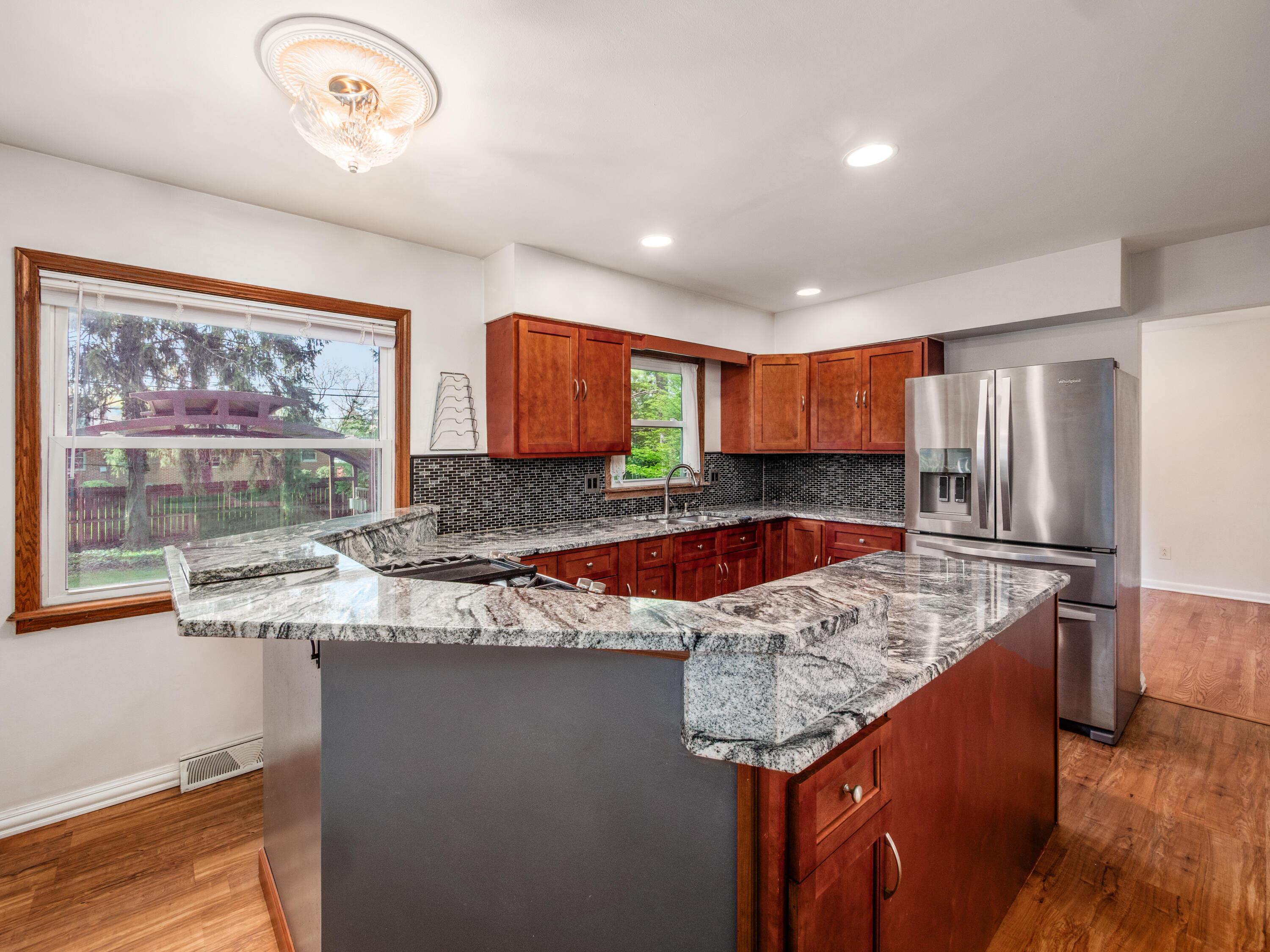 975 Kennington Avenue, Columbus, Ohio image 16