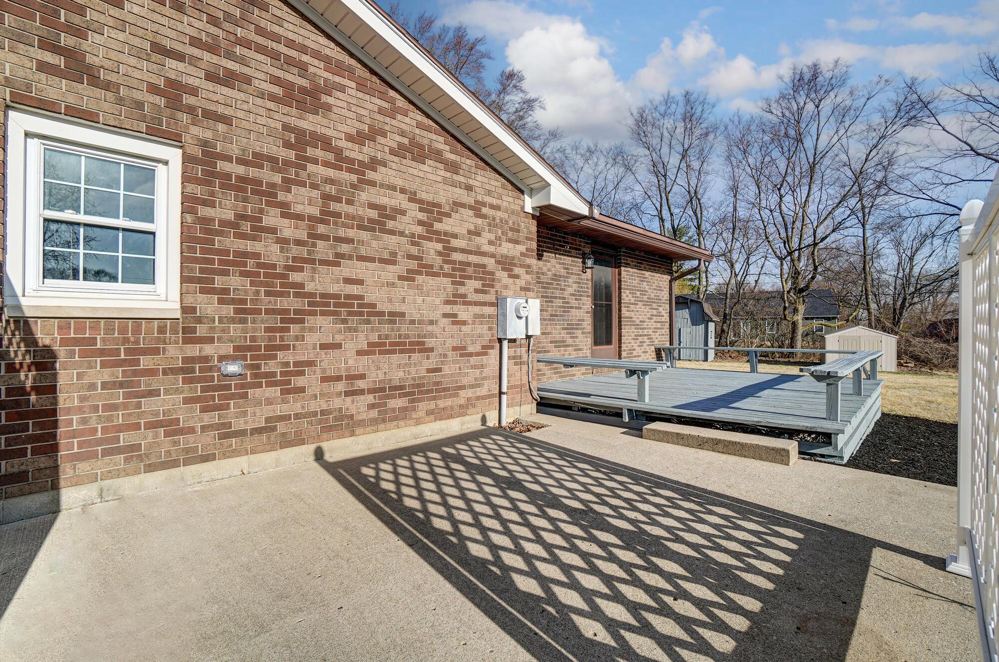 2575 Rosewood Drive, Troy, Ohio image 44