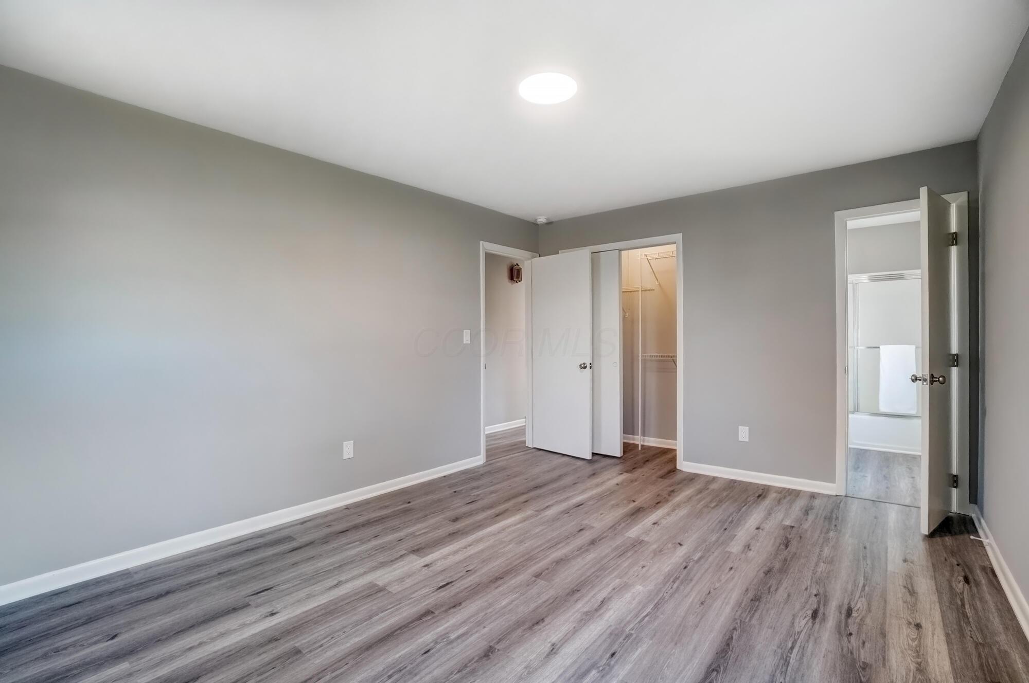 2575 Rosewood Drive, Troy, Ohio image 19