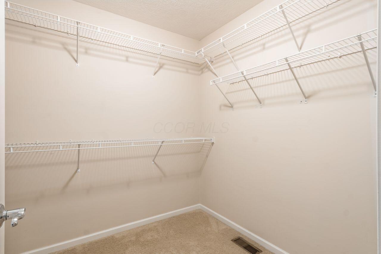 4409 Gary Way, Hilliard, Ohio image 29