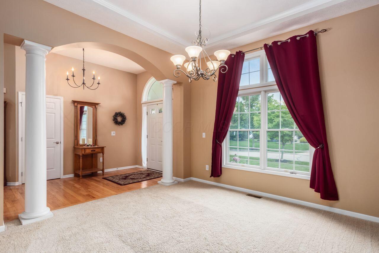 4409 Gary Way, Hilliard, Ohio image 7