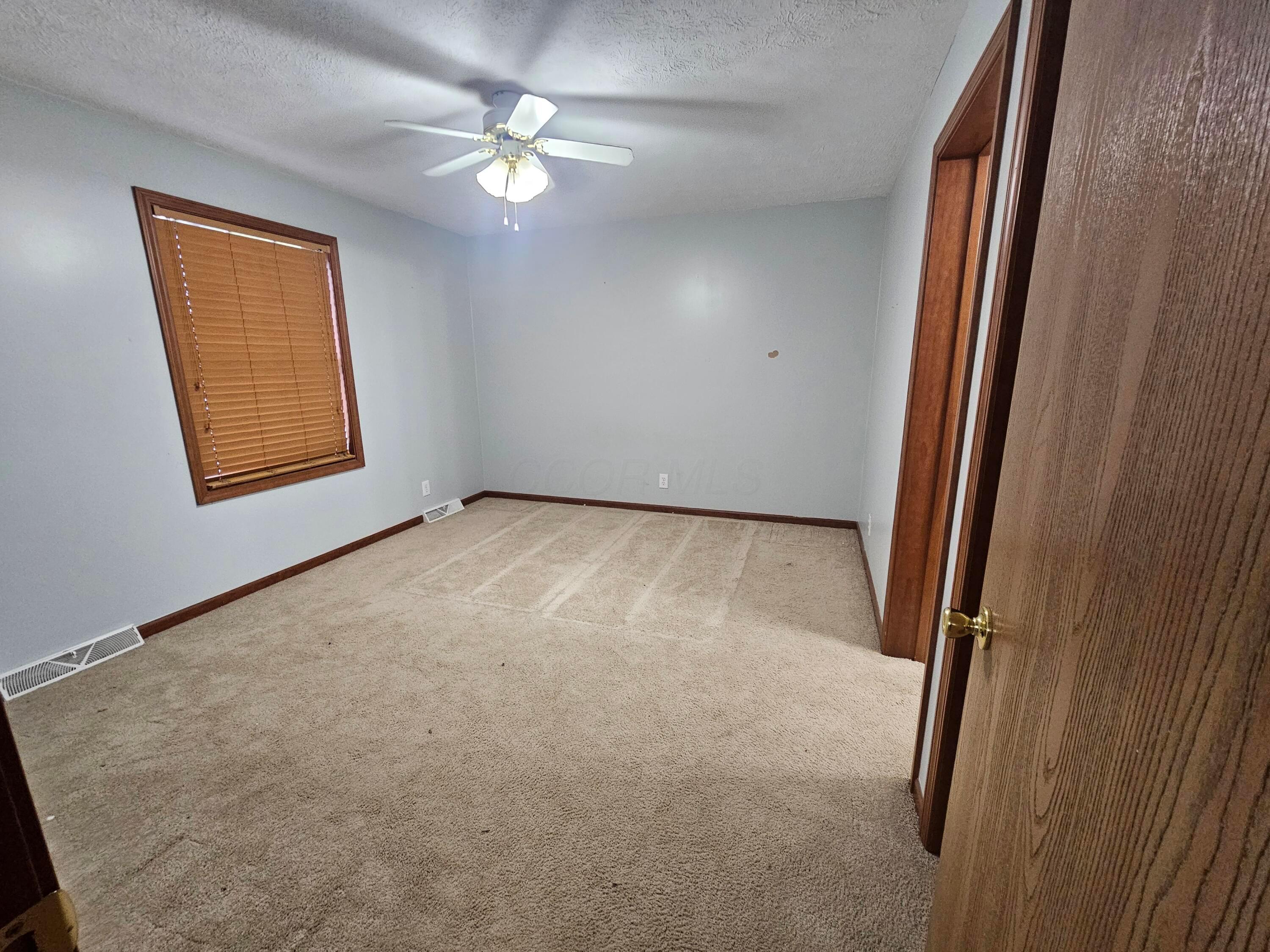 370 Patrician Drive, Chillicothe, Ohio image 14