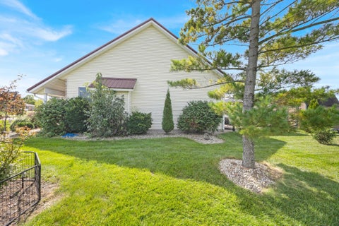 Tiny photo for 6881 Watercraft Drive, Huntsville, OH 43324 (MLS # 226035258)