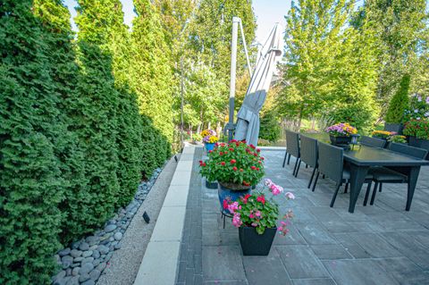 Tiny photo for 1426 Scotsman Drive, Grove City, OH 43123 (MLS # 226002965)