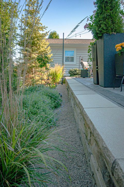 Tiny photo for 1426 Scotsman Drive, Grove City, OH 43123 (MLS # 226002965)