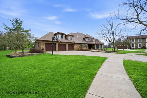 Photo of 1456 Willowood Way, Marion, OH 43302 (MLS # 226008502)