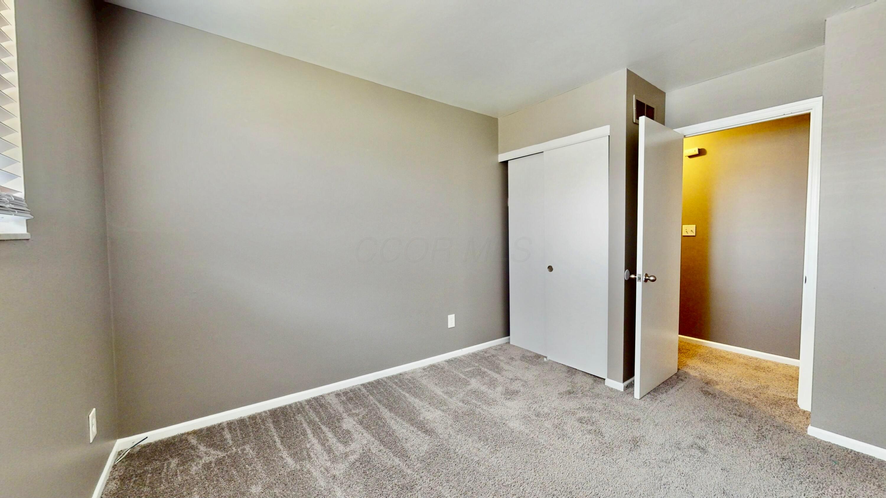 6555 Birchview Drive, Reynoldsburg, Ohio image 10