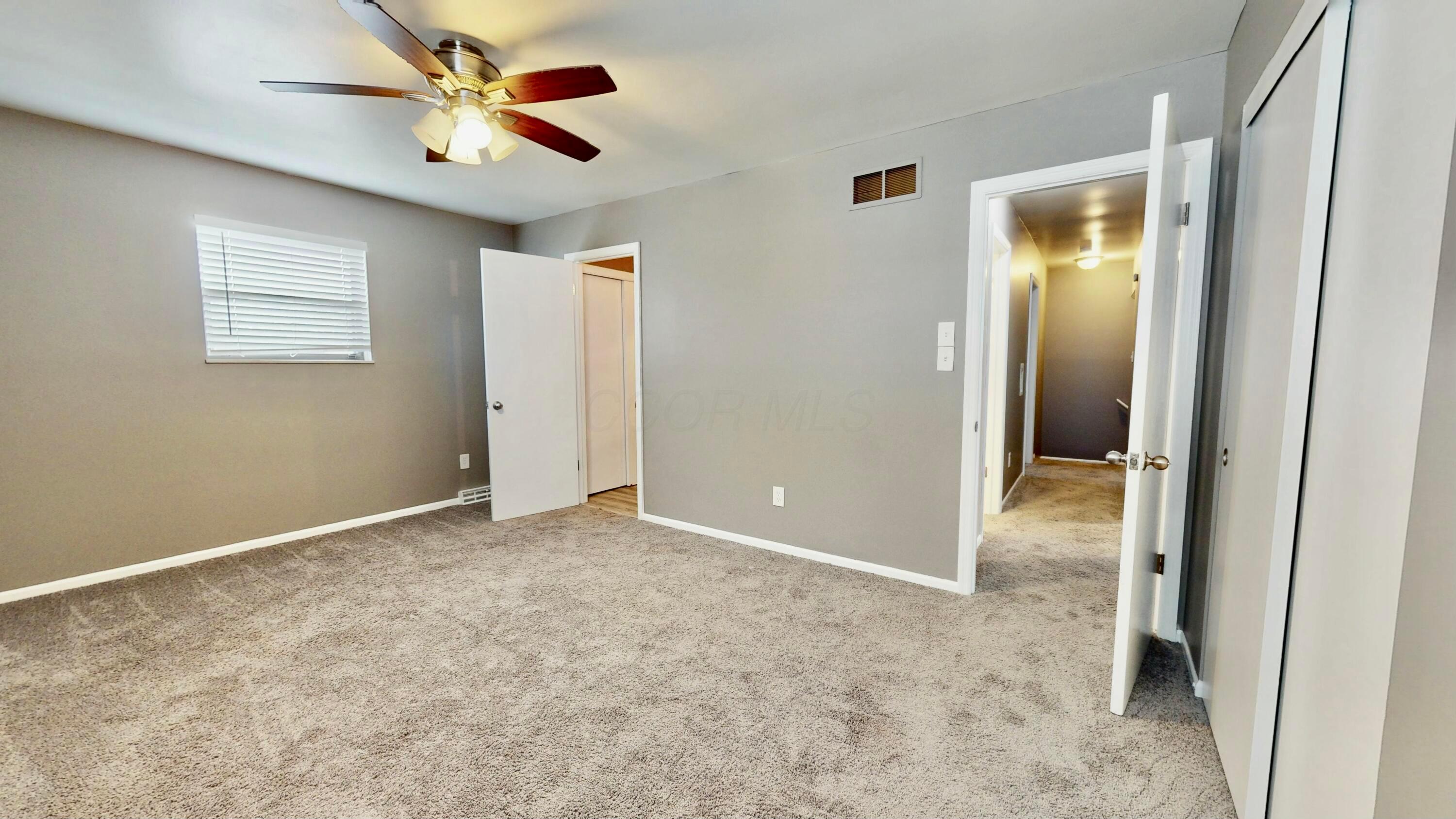 6555 Birchview Drive, Reynoldsburg, Ohio image 16