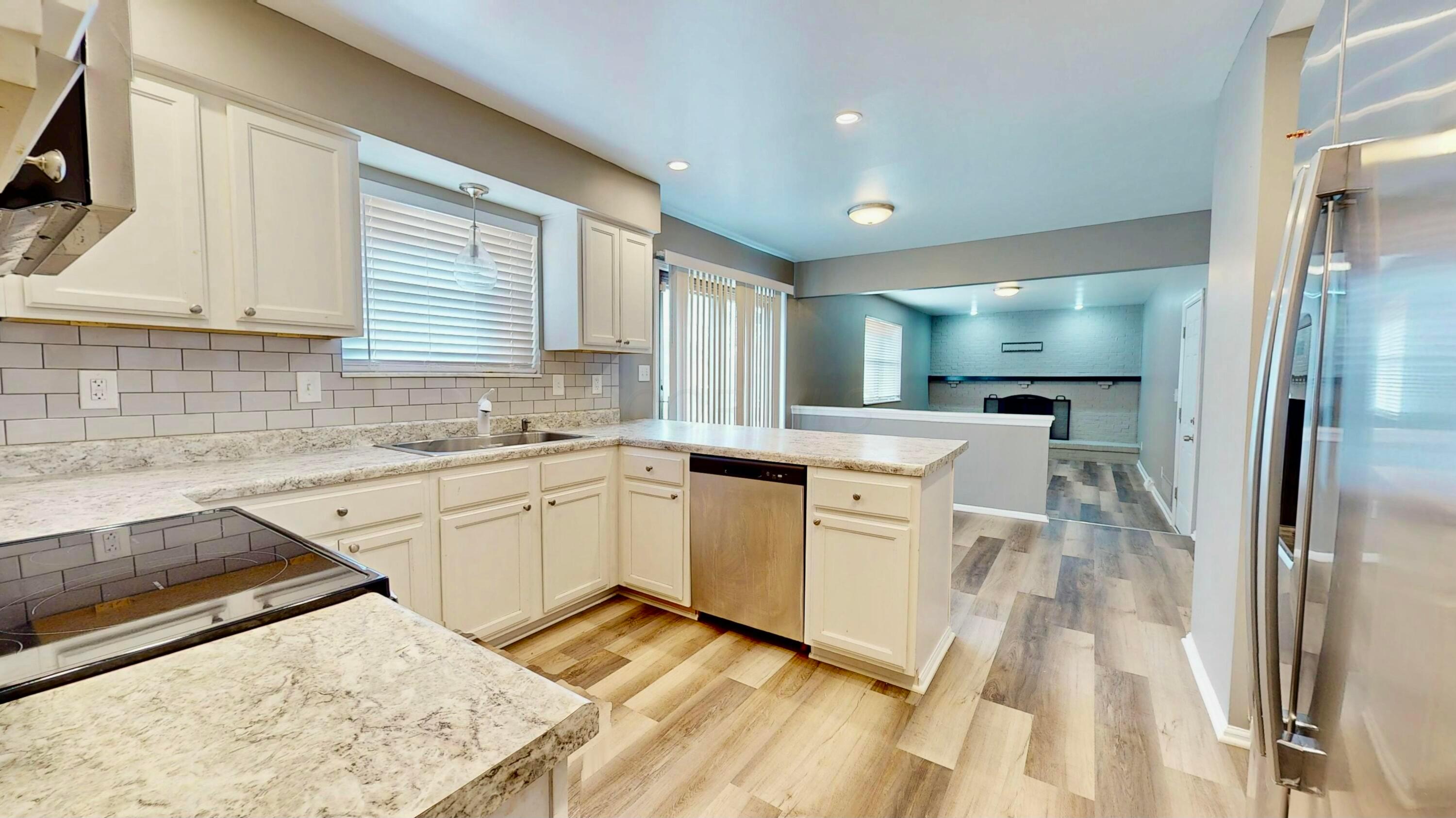 6555 Birchview Drive, Reynoldsburg, Ohio image 3