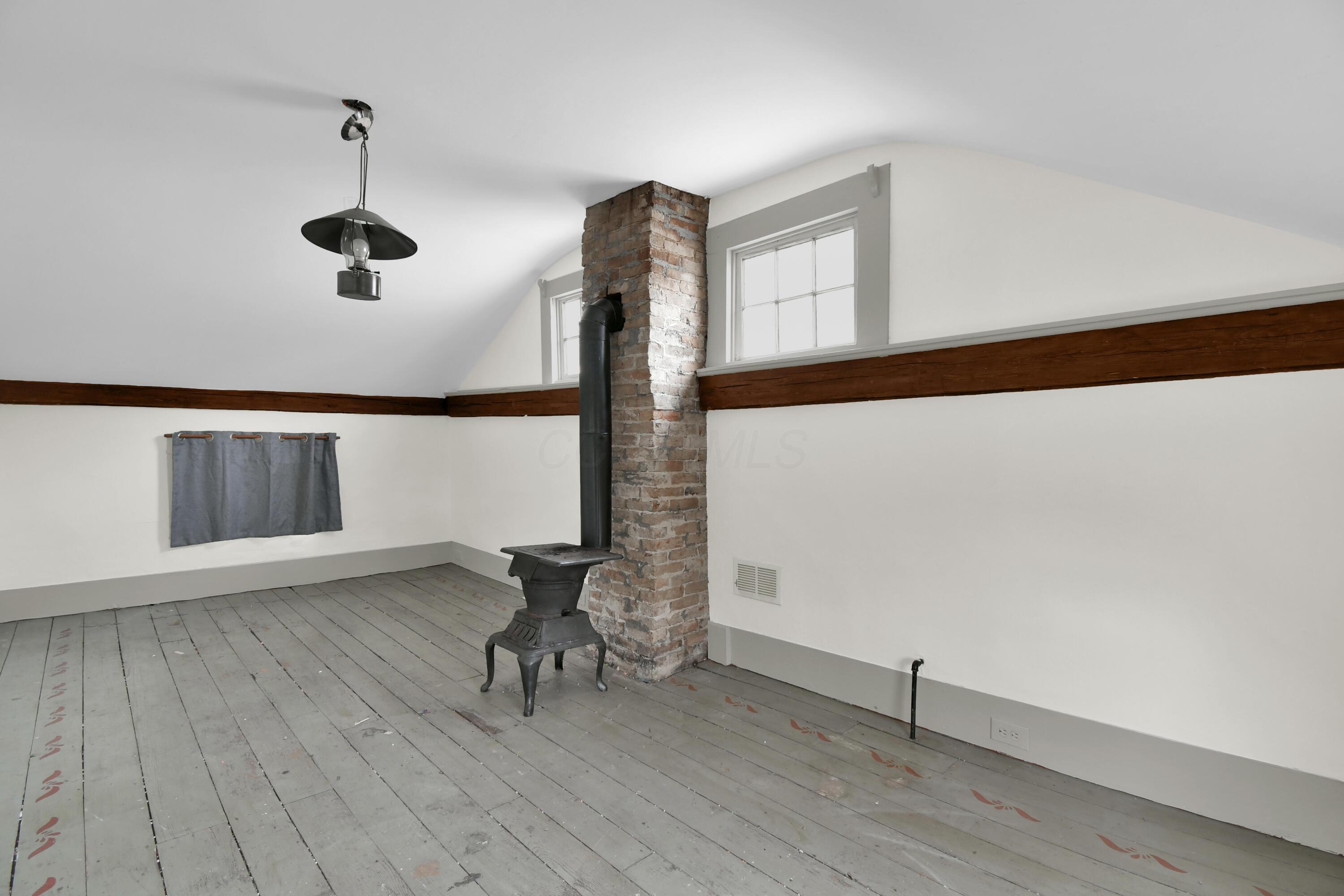 7053 Columbus Road, Mount Liberty, Ohio image 14