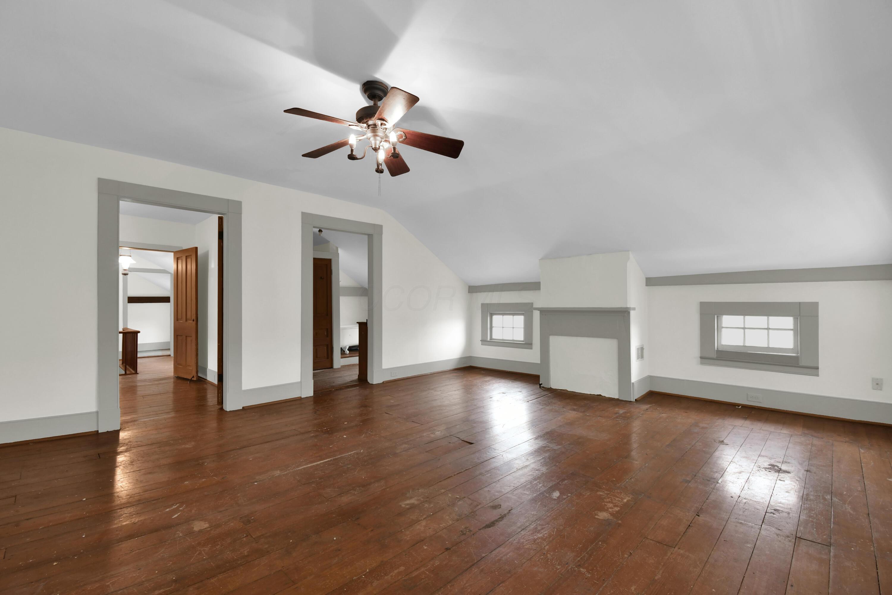 7053 Columbus Road, Mount Liberty, Ohio image 3