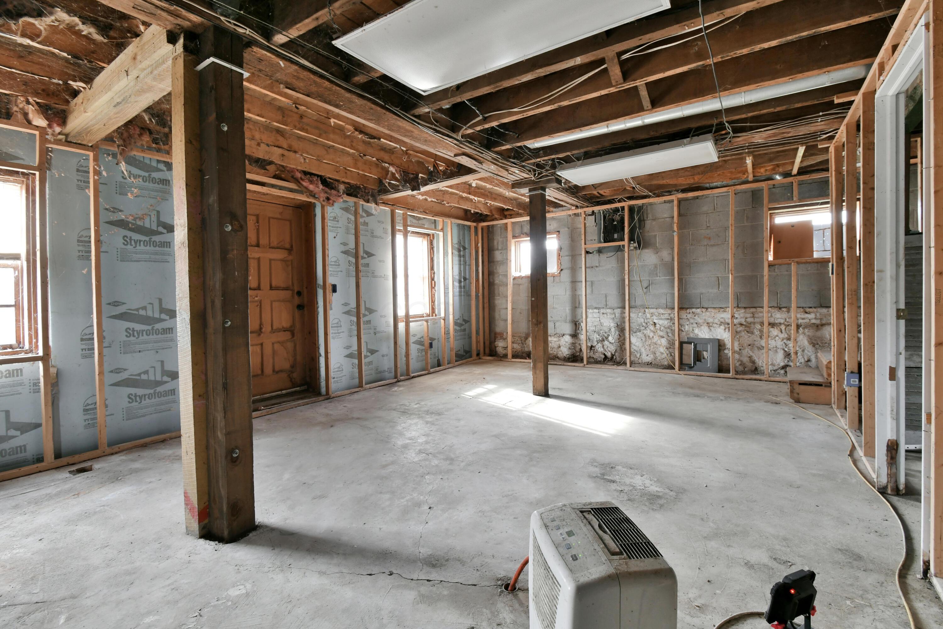 7053 Columbus Road, Mount Liberty, Ohio image 18