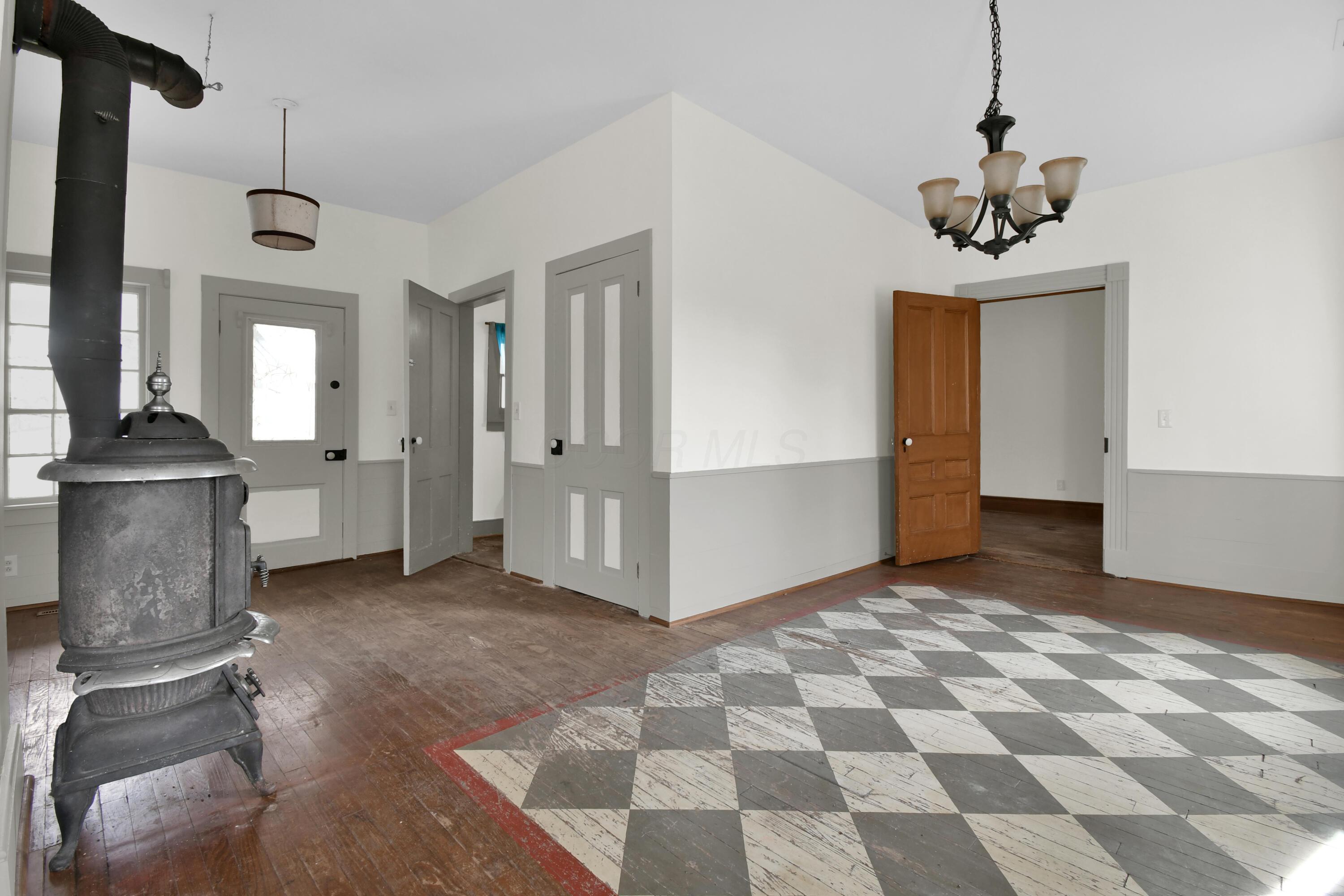 7053 Columbus Road, Mount Liberty, Ohio image 24