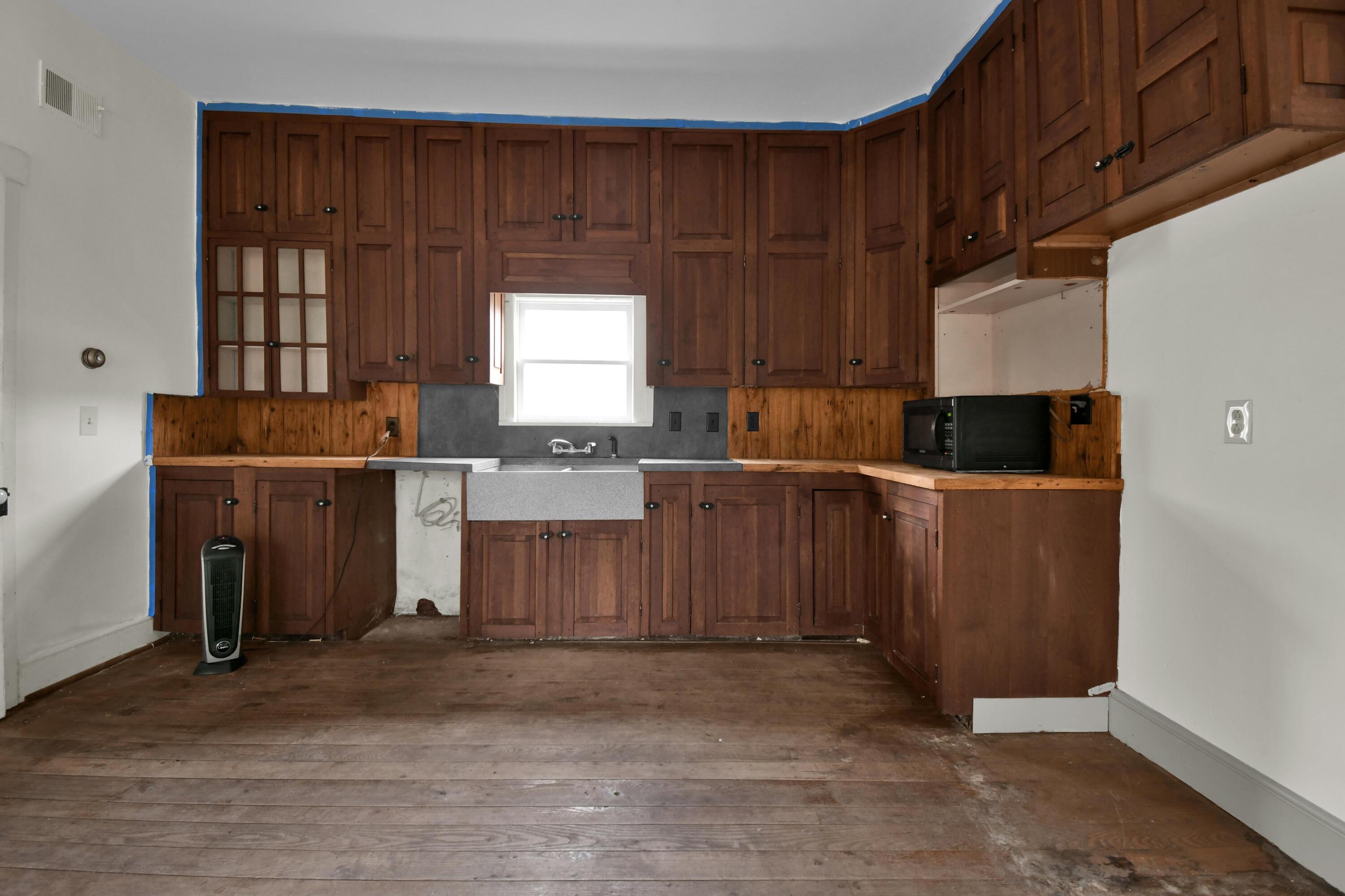 7053 Columbus Road, Mount Liberty, Ohio image 20