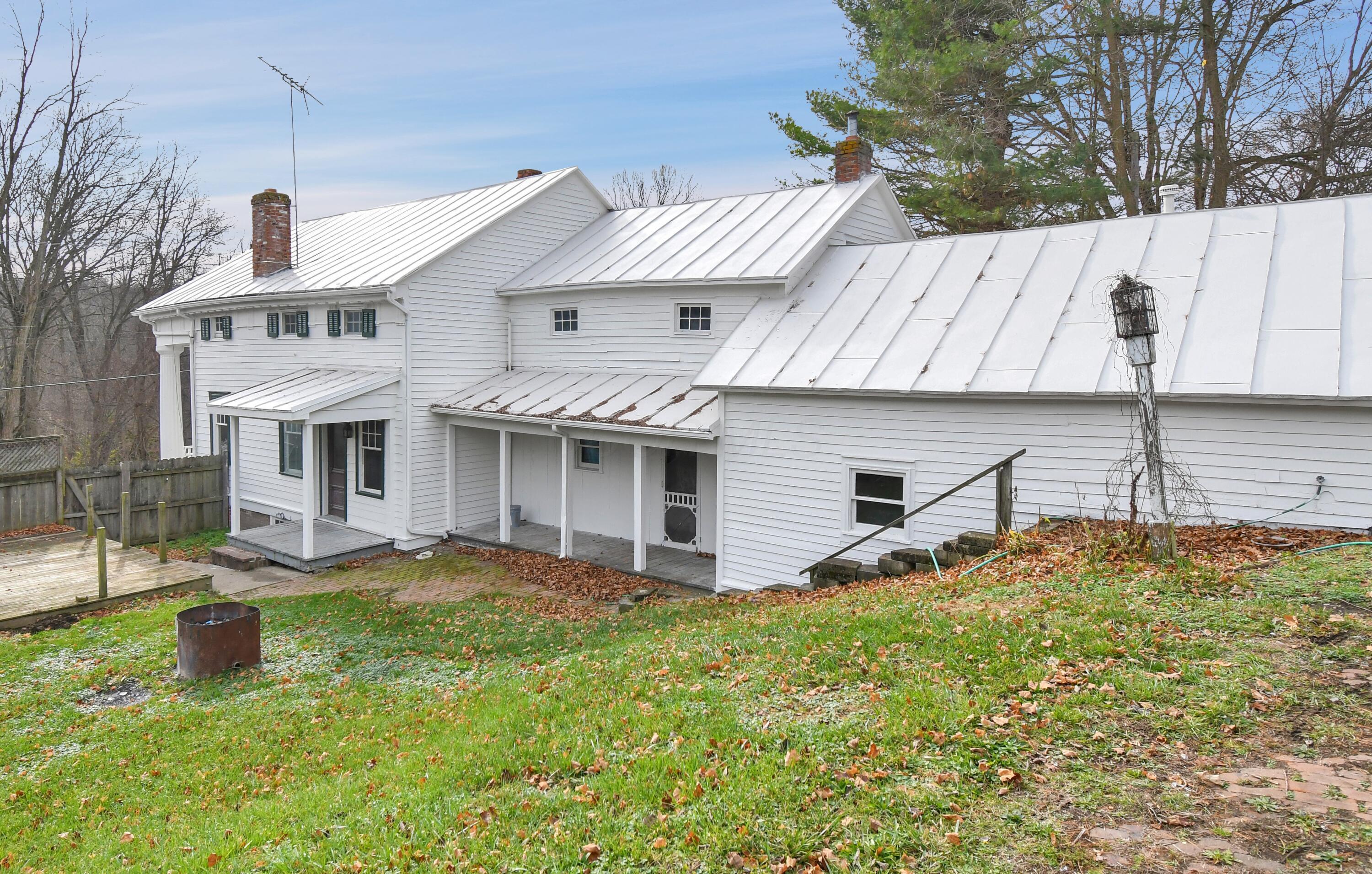 7053 Columbus Road, Mount Liberty, Ohio image 29