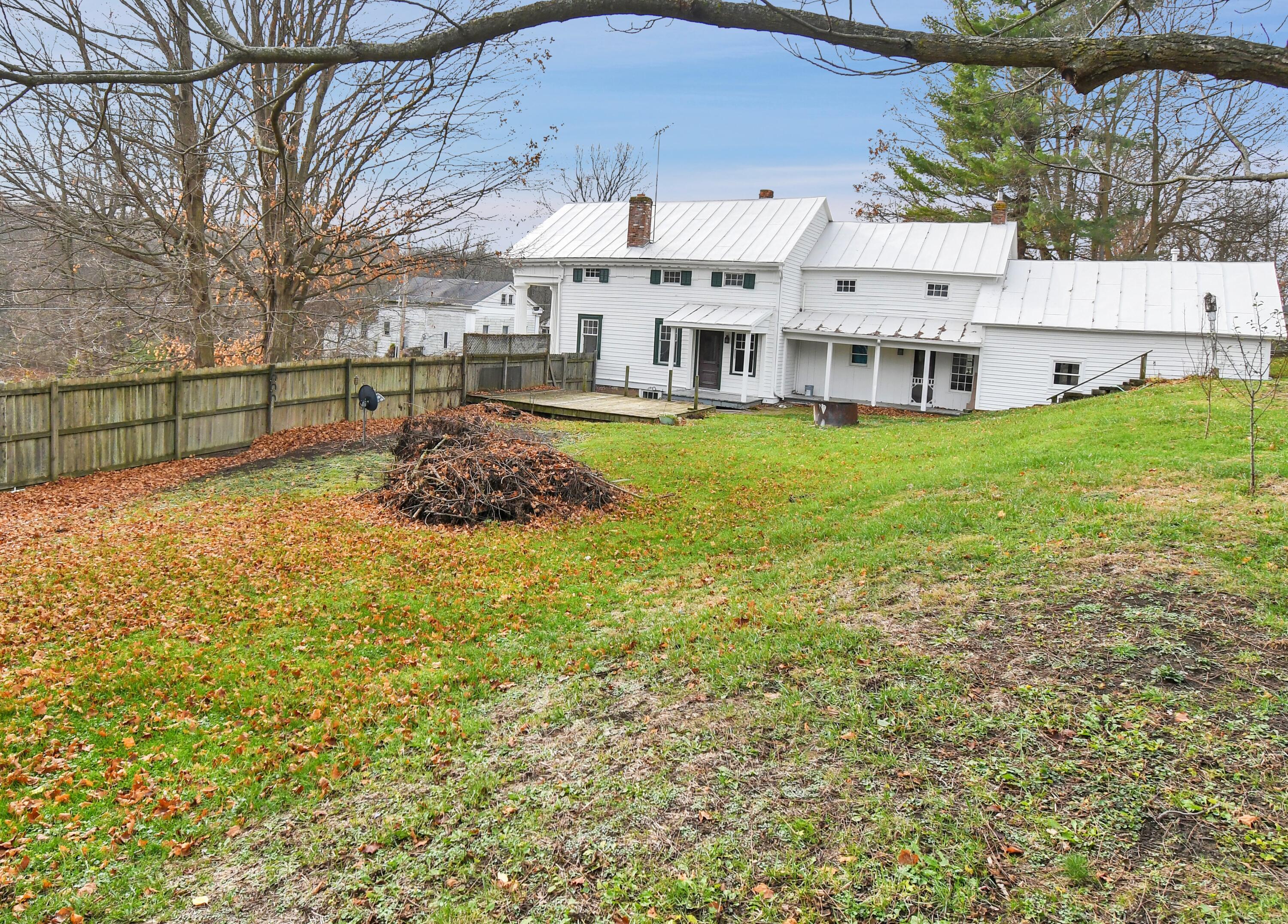 7053 Columbus Road, Mount Liberty, Ohio image 28