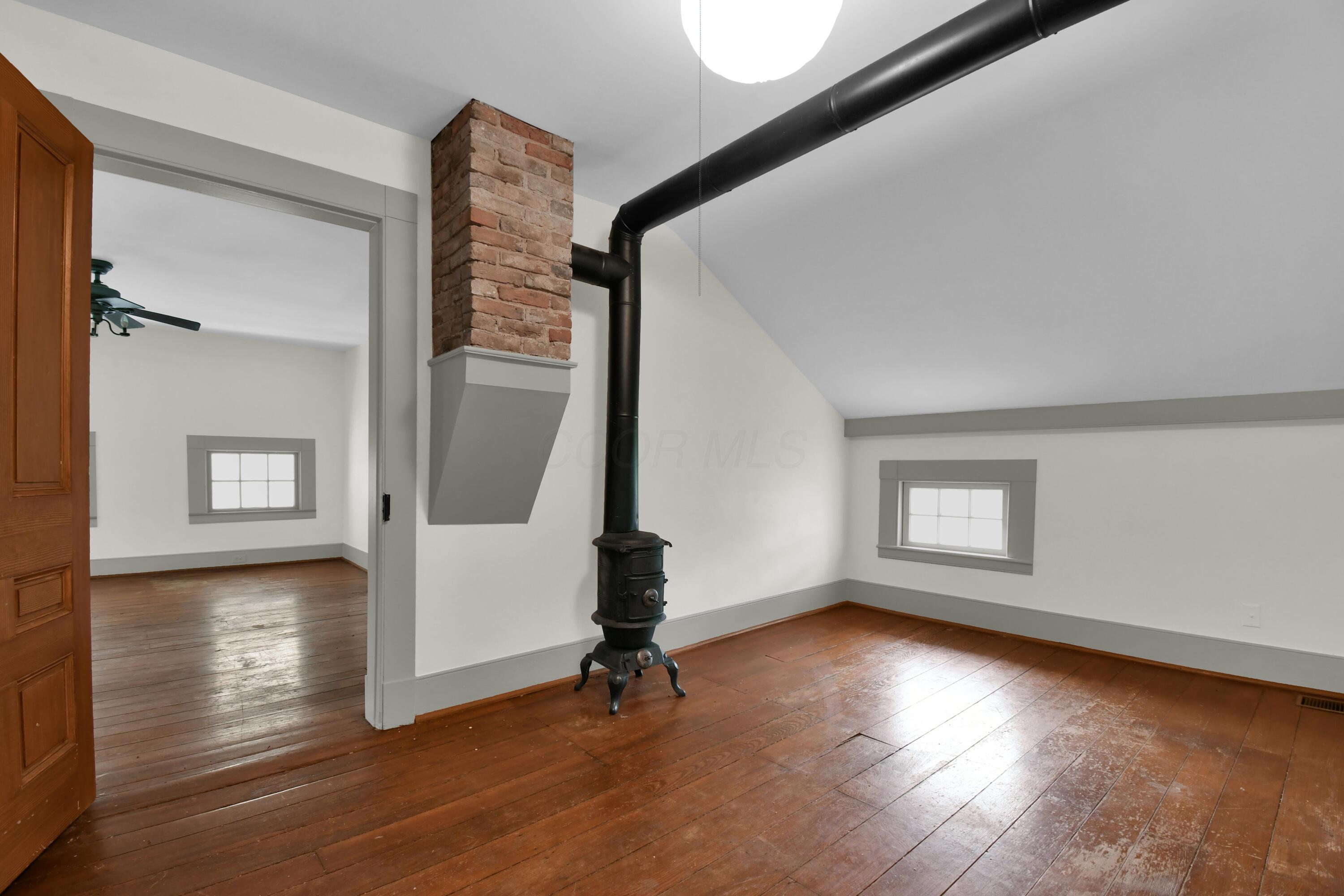 7053 Columbus Road, Mount Liberty, Ohio image 10