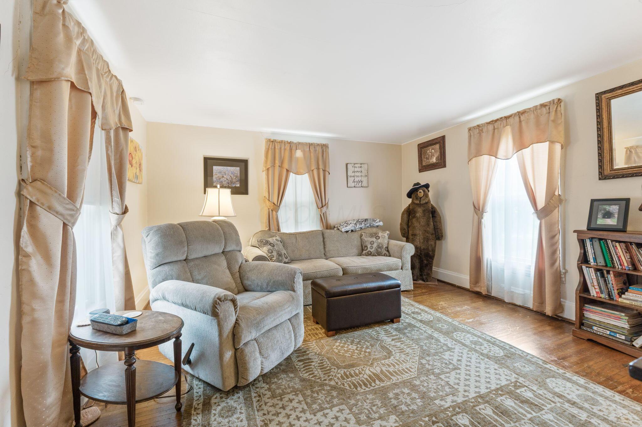 281 E Central Avenue, Delaware, Ohio image 32