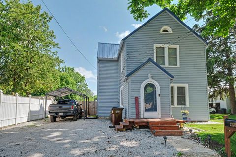 Homes For Sale - 423 Erie Street<br/> Galion, OH 44833