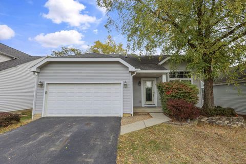 Photo of 3088 Alderbrook Drive, Pickerington, OH 43147 (MLS # 225040918)