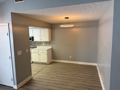 Tiny photo for 5491 Parkshire Drive, Columbus, OH 43229 (MLS # 226003089)