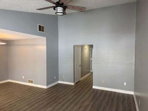 Tiny photo for 5491 Parkshire Drive, Columbus, OH 43229 (MLS # 226003089)