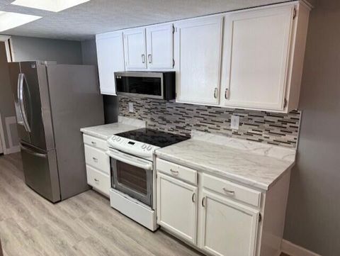 Tiny photo for 5491 Parkshire Drive, Columbus, OH 43229 (MLS # 226003089)