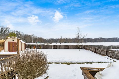 Tiny photo for 411 Broadview Court, Pataskala, OH 43062 (MLS # 226003258)