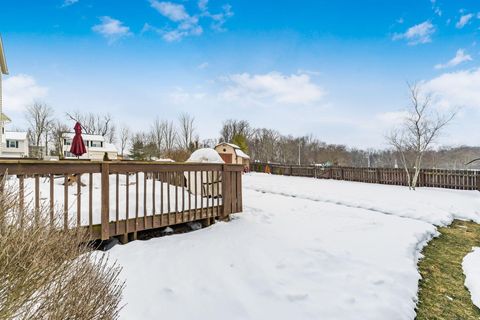 Tiny photo for 411 Broadview Court, Pataskala, OH 43062 (MLS # 226003258)