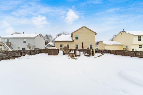 Tiny photo for 411 Broadview Court, Pataskala, OH 43062 (MLS # 226003258)