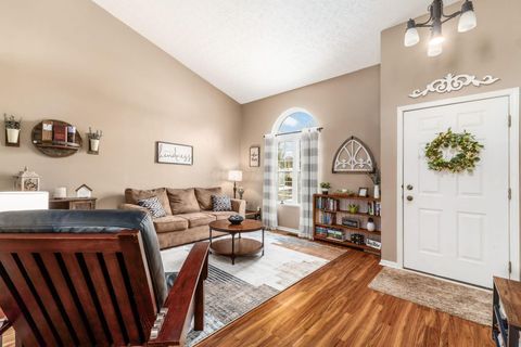 Tiny photo for 411 Broadview Court, Pataskala, OH 43062 (MLS # 226003258)