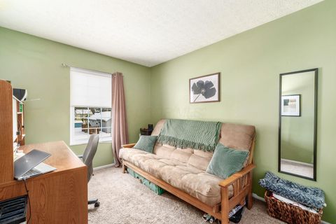 Tiny photo for 411 Broadview Court, Pataskala, OH 43062 (MLS # 226003258)