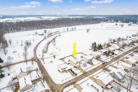 Tiny photo for 411 Broadview Court, Pataskala, OH 43062 (MLS # 226003258)