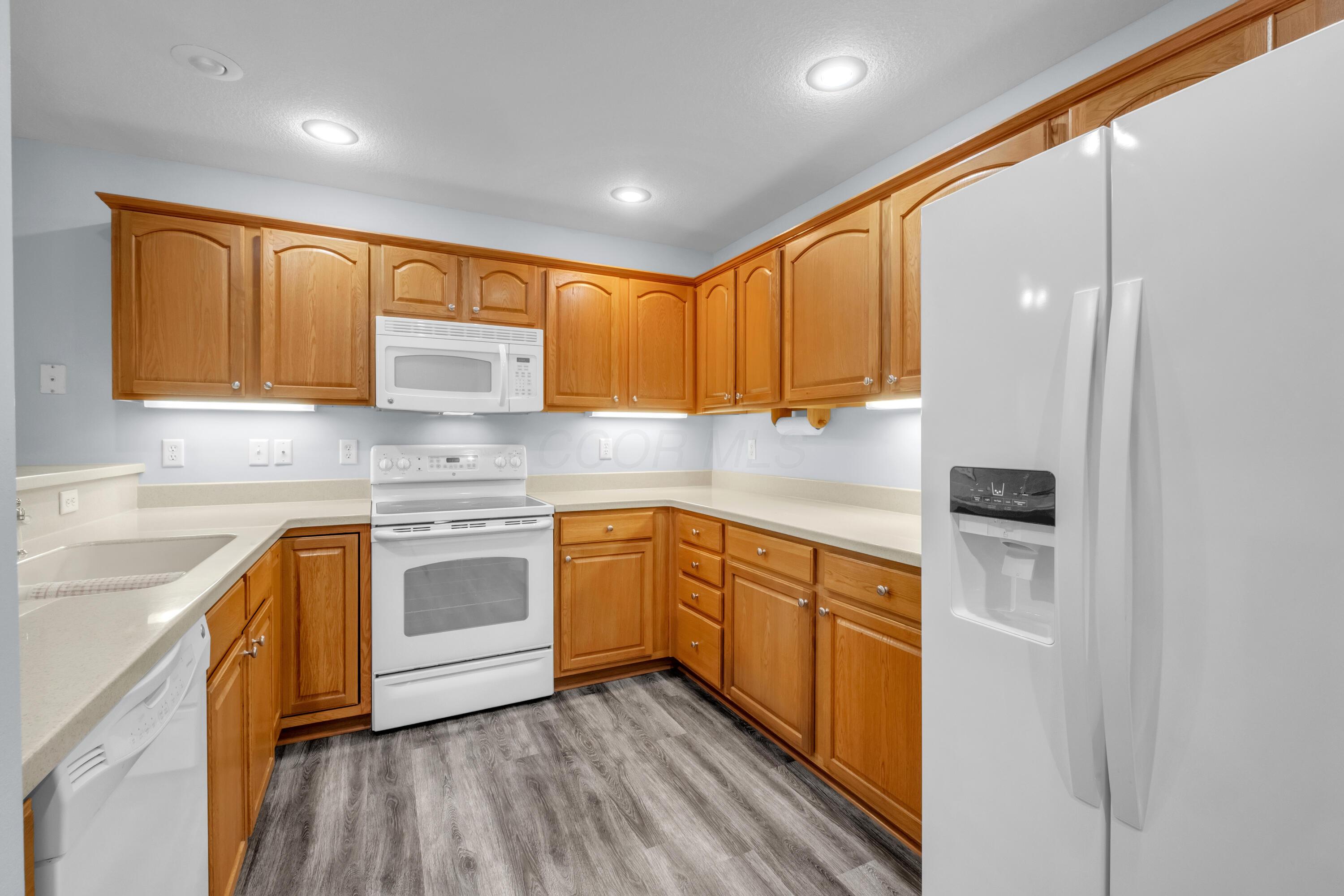 222 Tamarack Drive, Mount Vernon, Ohio image 8