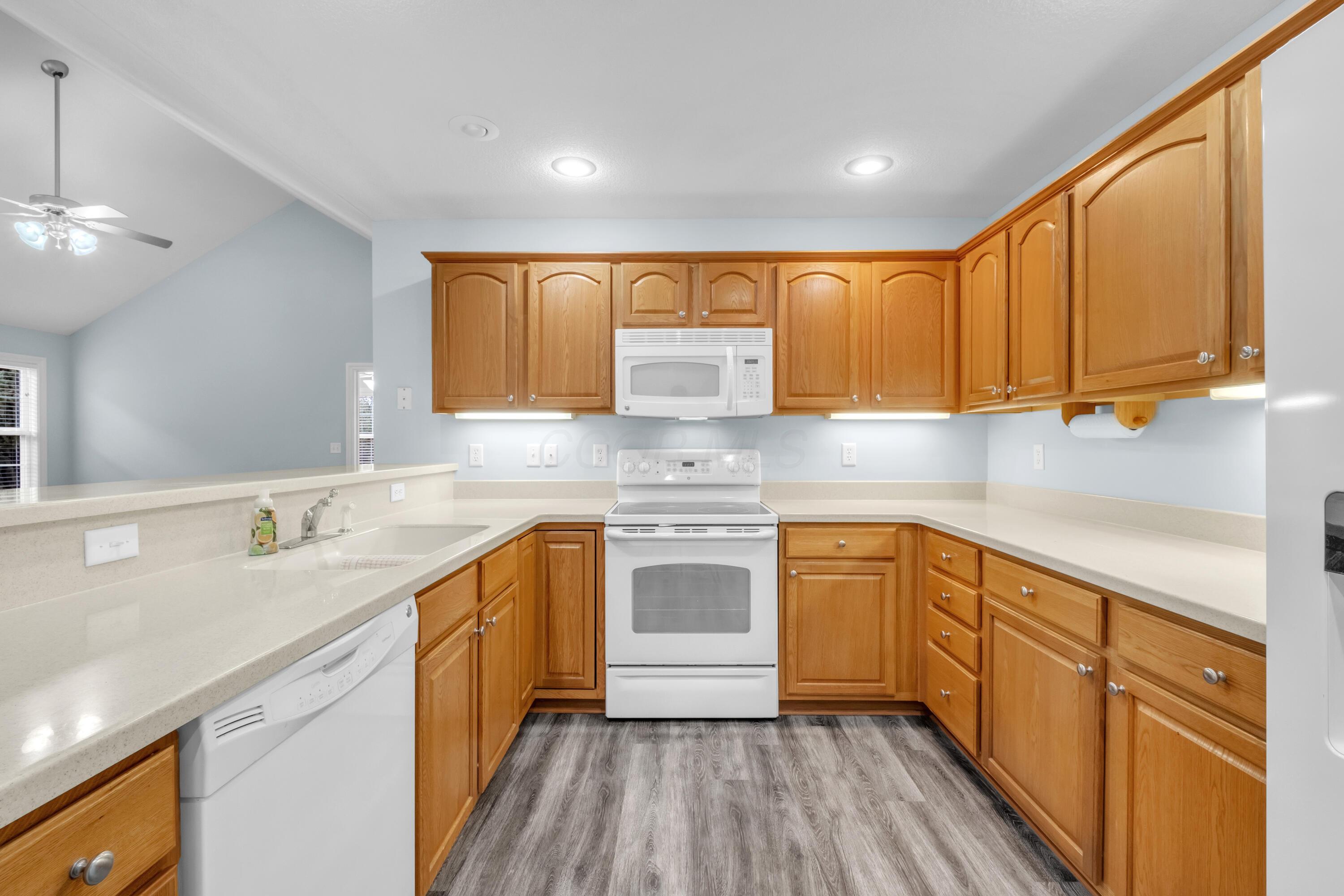 222 Tamarack Drive, Mount Vernon, Ohio image 7