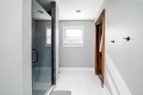 Tiny photo for 225 Edwards Road, Circleville, OH 43113 (MLS # 226001961)