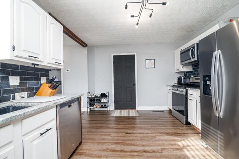 Tiny photo for 225 Edwards Road, Circleville, OH 43113 (MLS # 226001961)