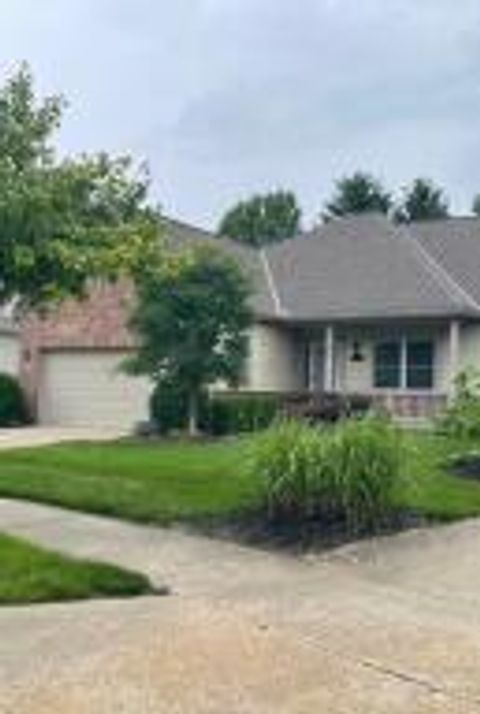 Photo of 419 Wyndham Park Park S, Westerville, OH 43082 (MLS # 225046235)