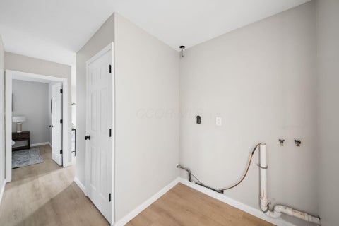 Tiny photo for 1382 Grovewood Drive, Columbus, OH 43207 (MLS # 226036387)
