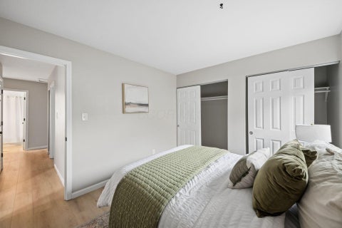 Tiny photo for 1382 Grovewood Drive, Columbus, OH 43207 (MLS # 226036387)
