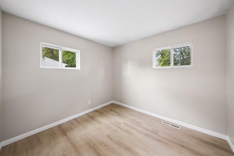 Tiny photo for 1382 Grovewood Drive, Columbus, OH 43207 (MLS # 226036387)