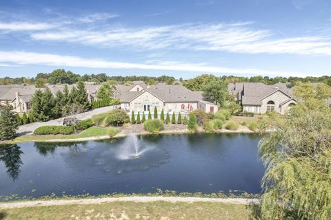 Photo of 3603 Stoneway Point, Powell, OH 43065 (MLS # 225039096)