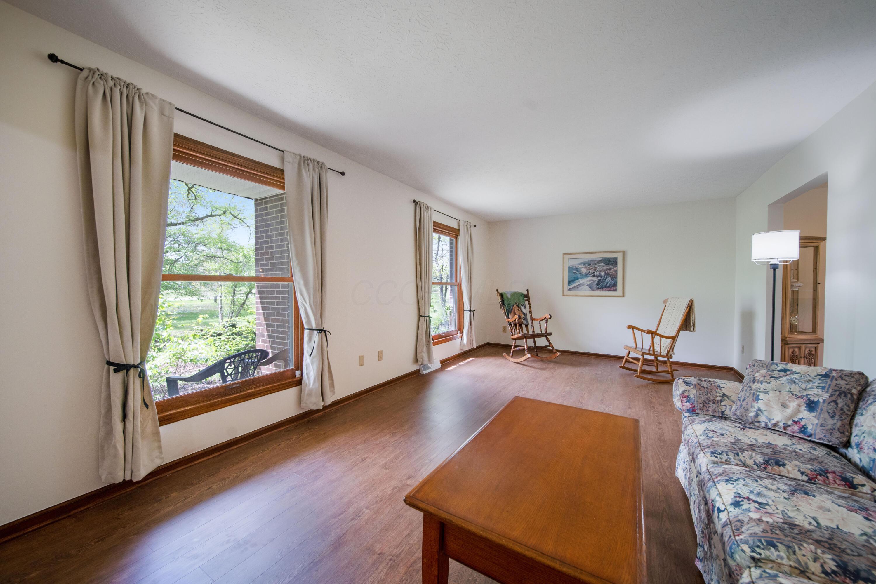 3210 Buttermilk Hill Road, Radnor, Ohio image 23