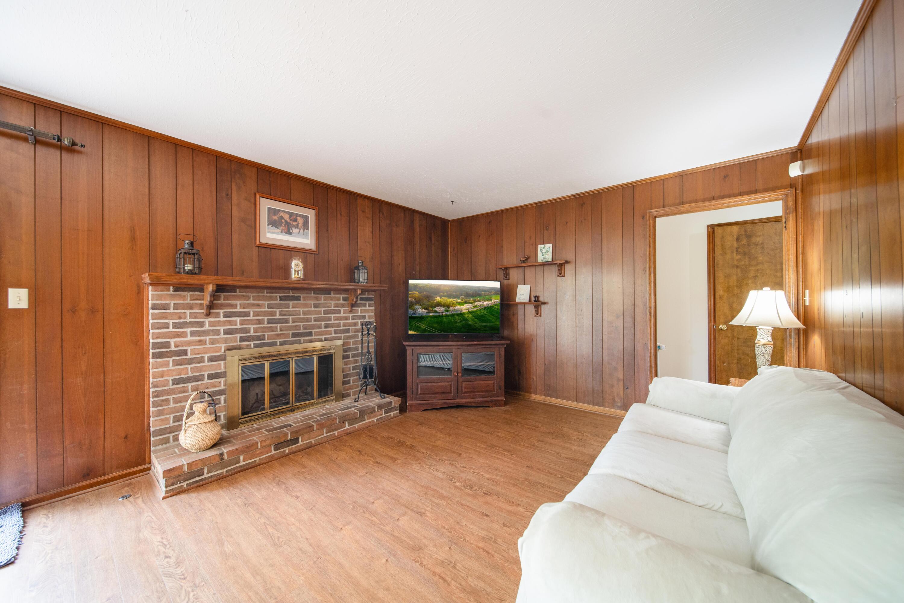 3210 Buttermilk Hill Road, Radnor, Ohio image 28