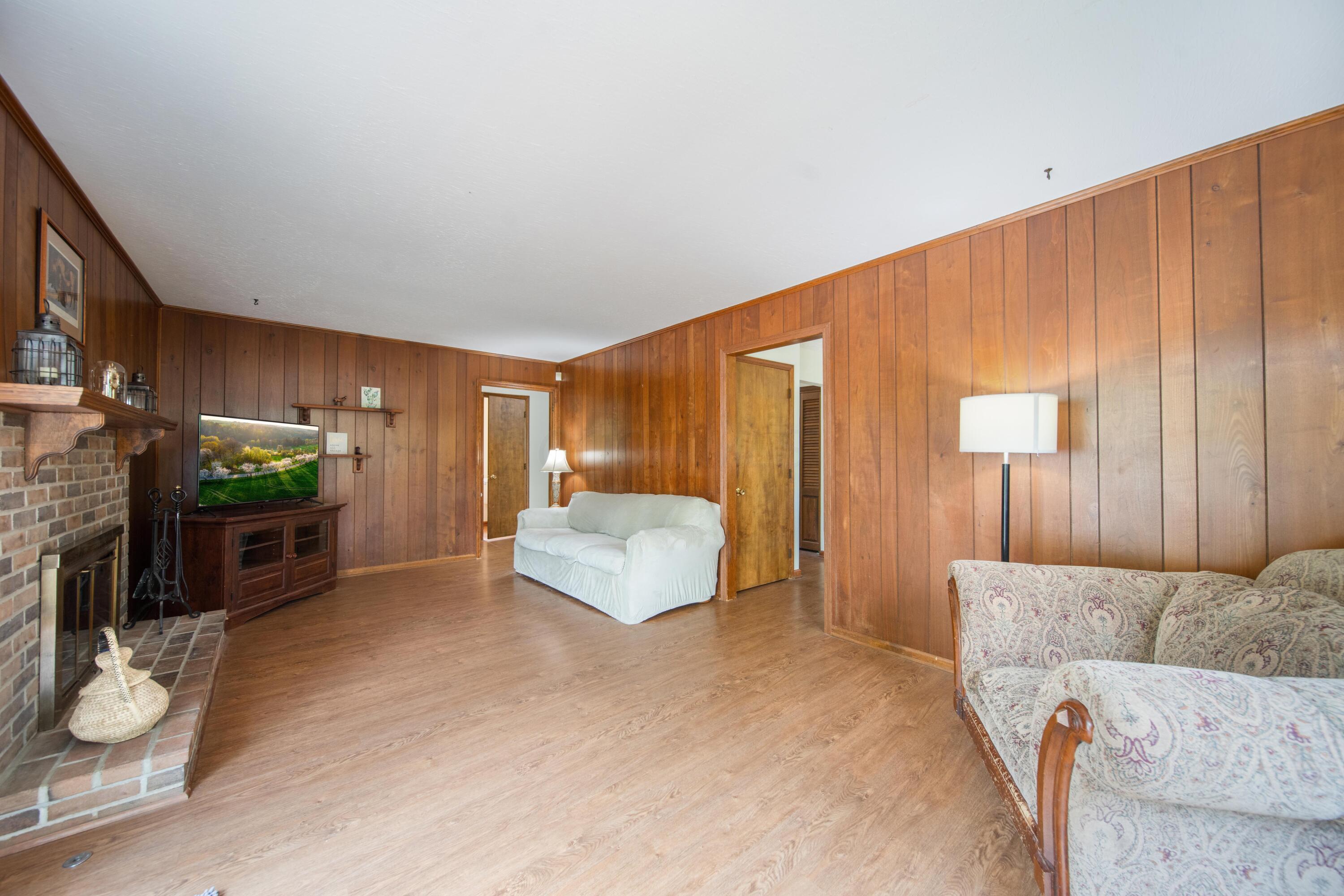 3210 Buttermilk Hill Road, Radnor, Ohio image 26