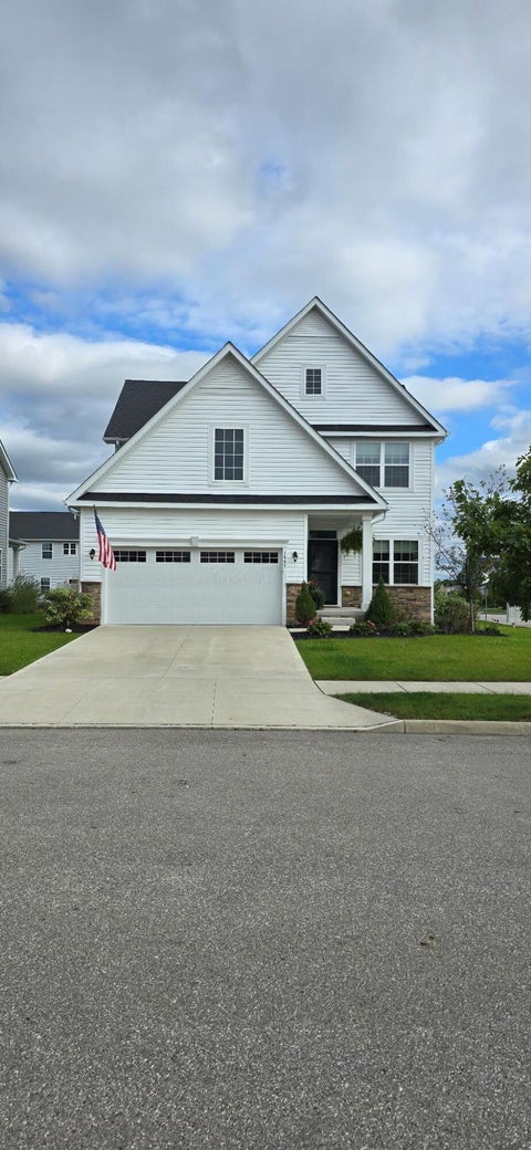 Photo of 1445 Augustine Drive, Marysville, OH 43040 (MLS # 226035832)
