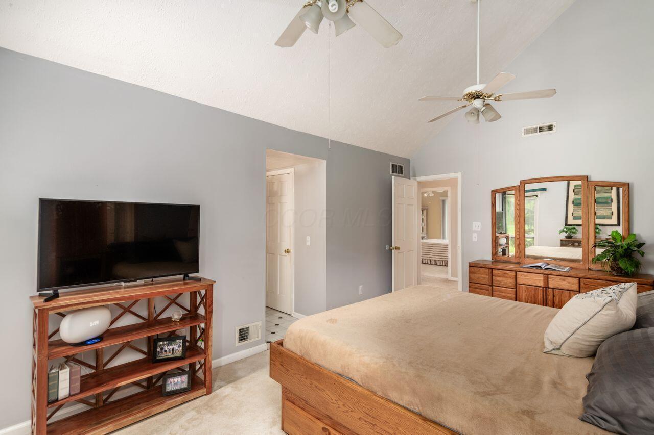 4917 Whistlewood Lane #5, Westerville, Ohio image 19
