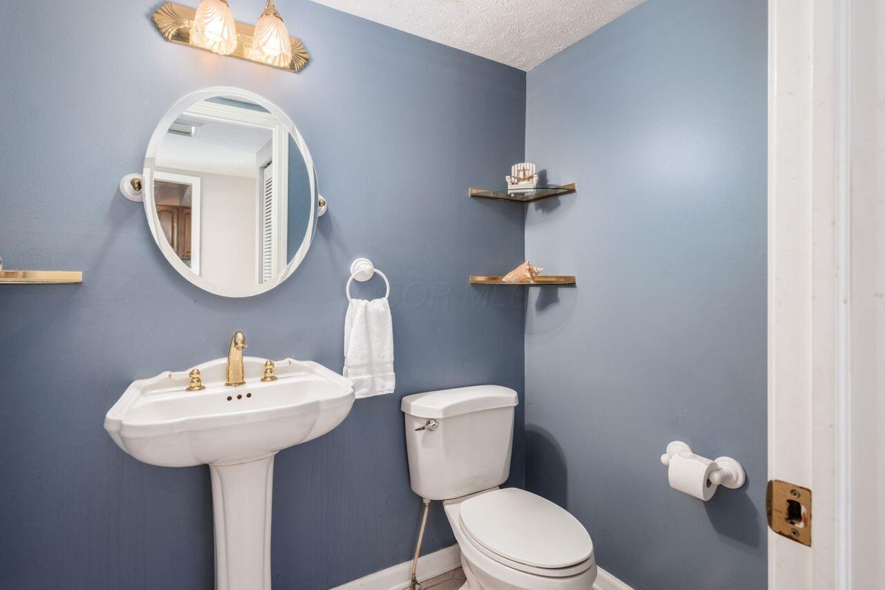 4917 Whistlewood Lane #5, Westerville, Ohio image 13