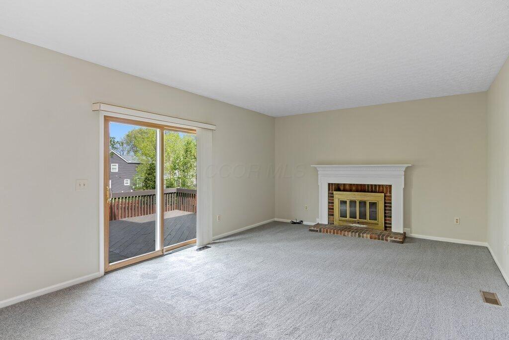 Columbus, Ohio 43230, United States, 4 Bedrooms Bedrooms, ,3 BathroomsBathrooms,Residential,Contingent,125075